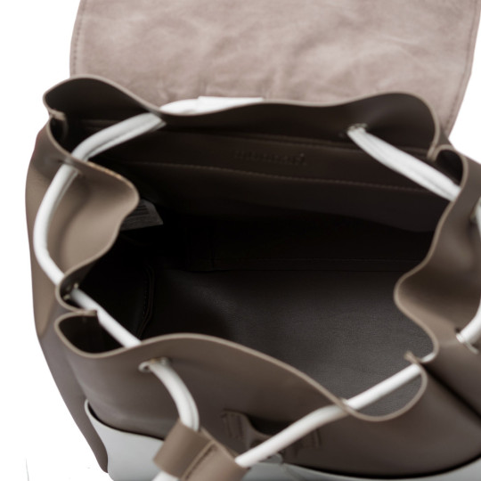 Gładki plecak damski  MONNARI