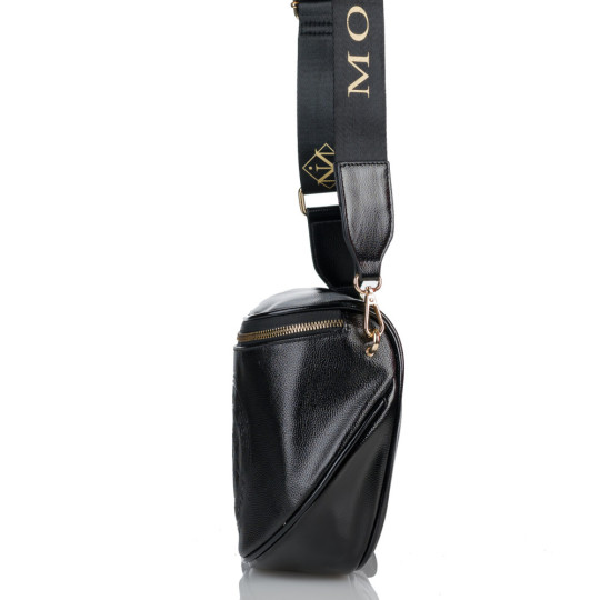 Mała torebka damska z logo MONNARI