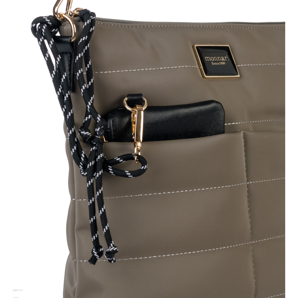 Sportowa torebka damska  MONNARI