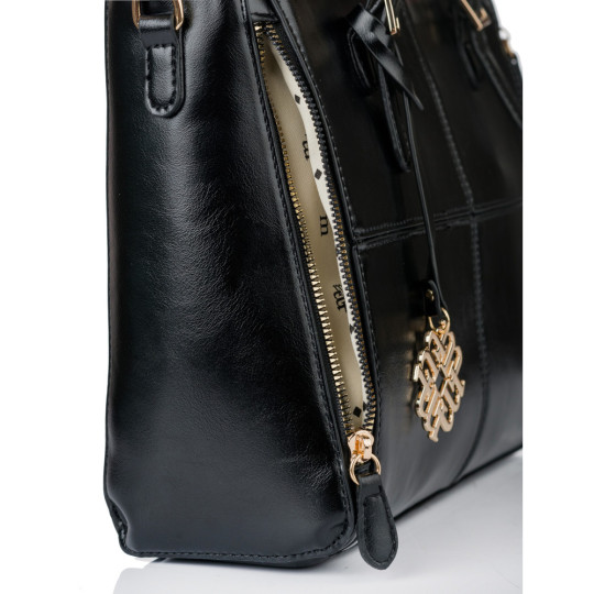 Aktówka z delikatnym pikowaniem MONNARI