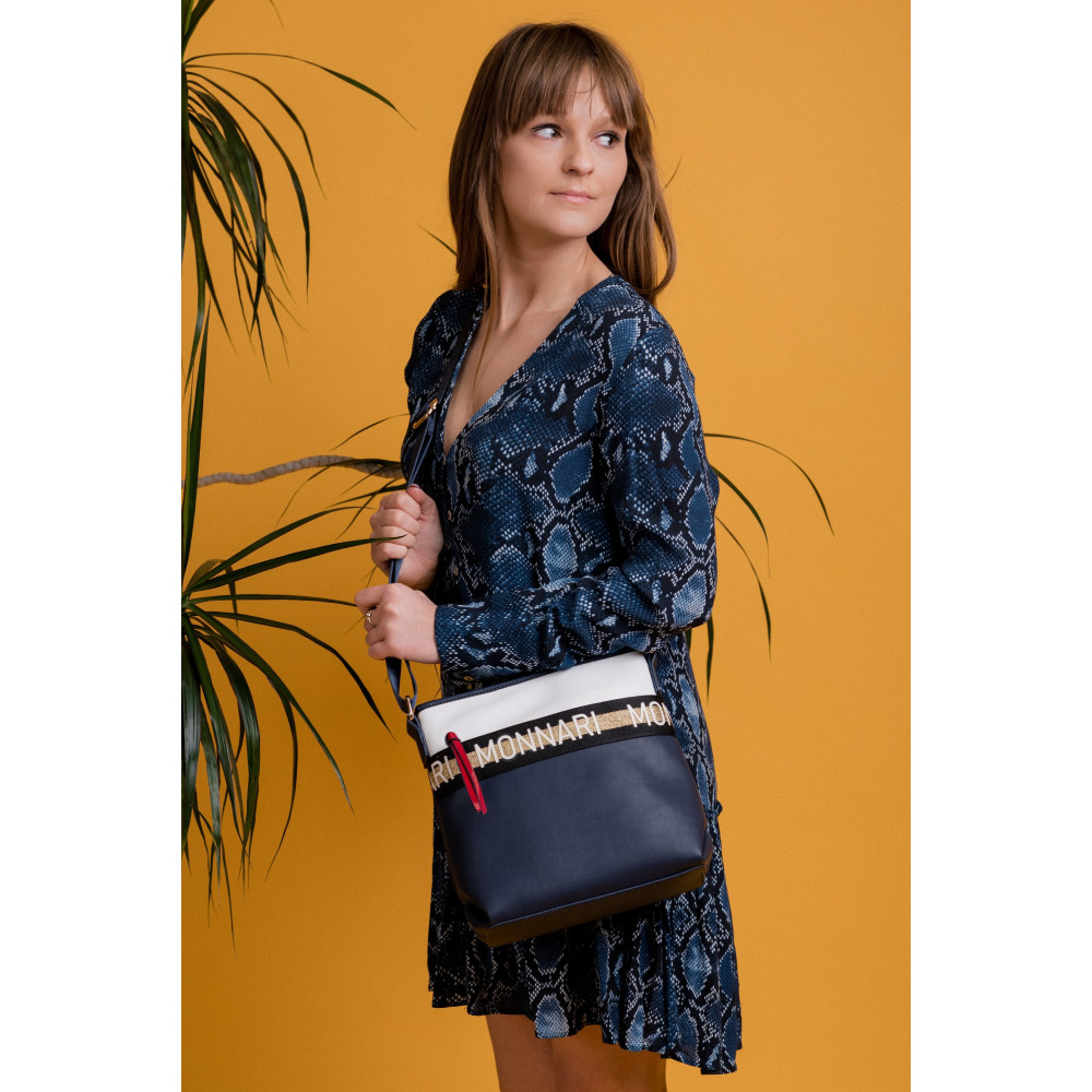 MINIMALISTYCZNA LISTONOSZKA MONNARI