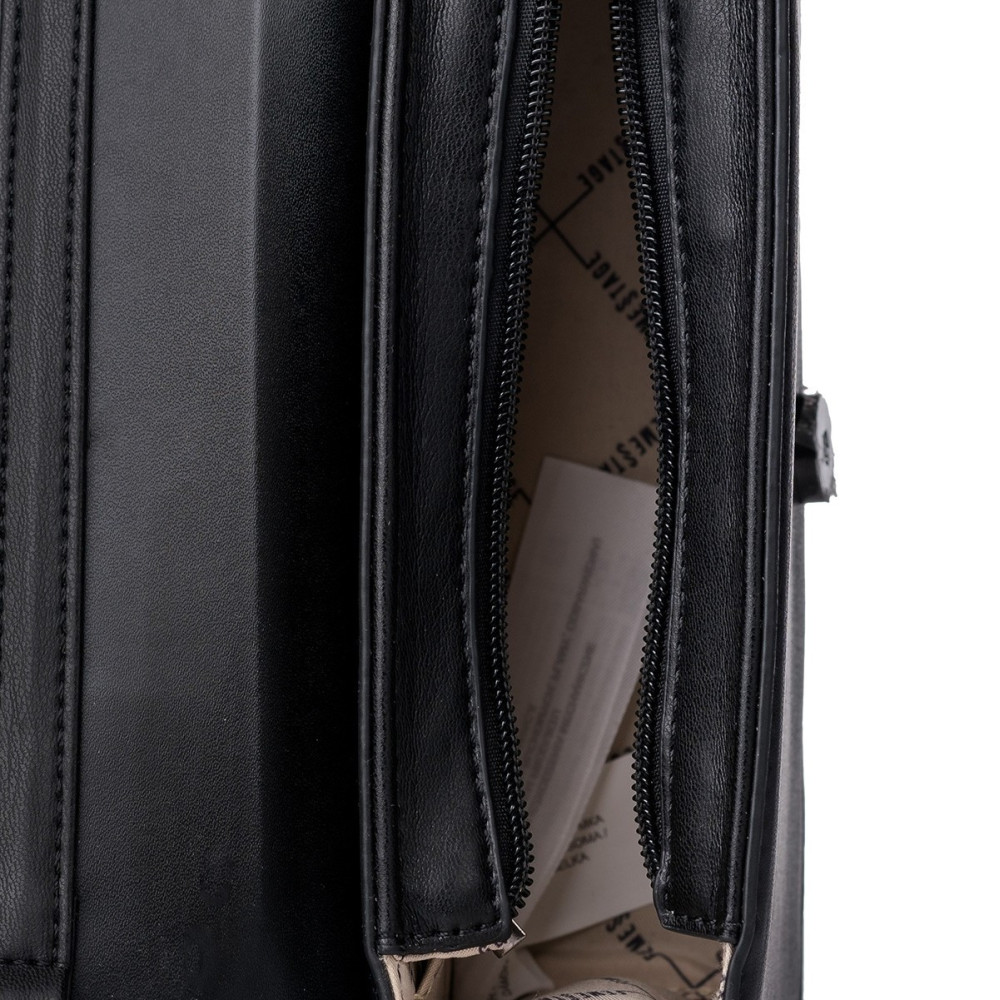 Elegancka Czerwona Listonoszka FEMESTAGE