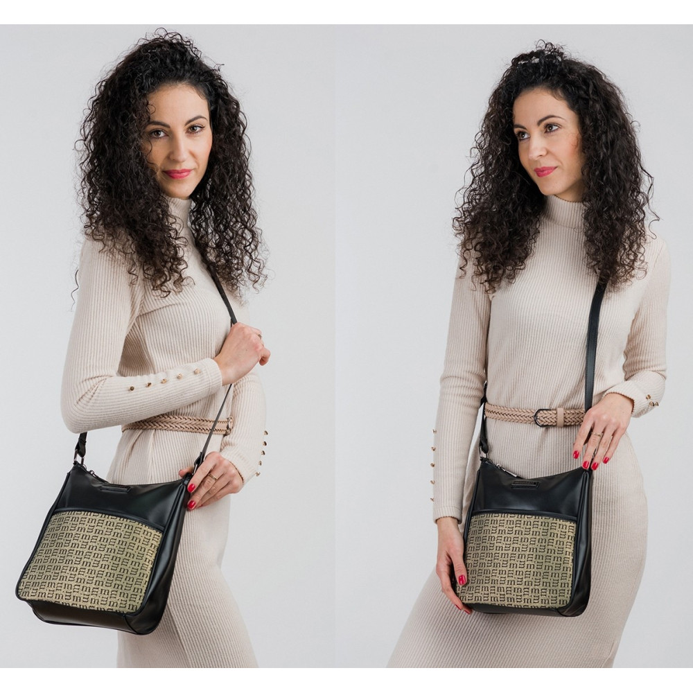 Klasyczna listonoszka z logo marki Monnari