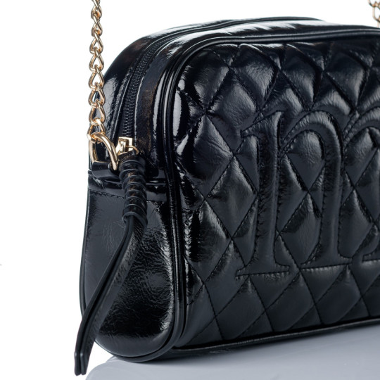 Czarna listonoszka pikowana z połyskiem MONNARI