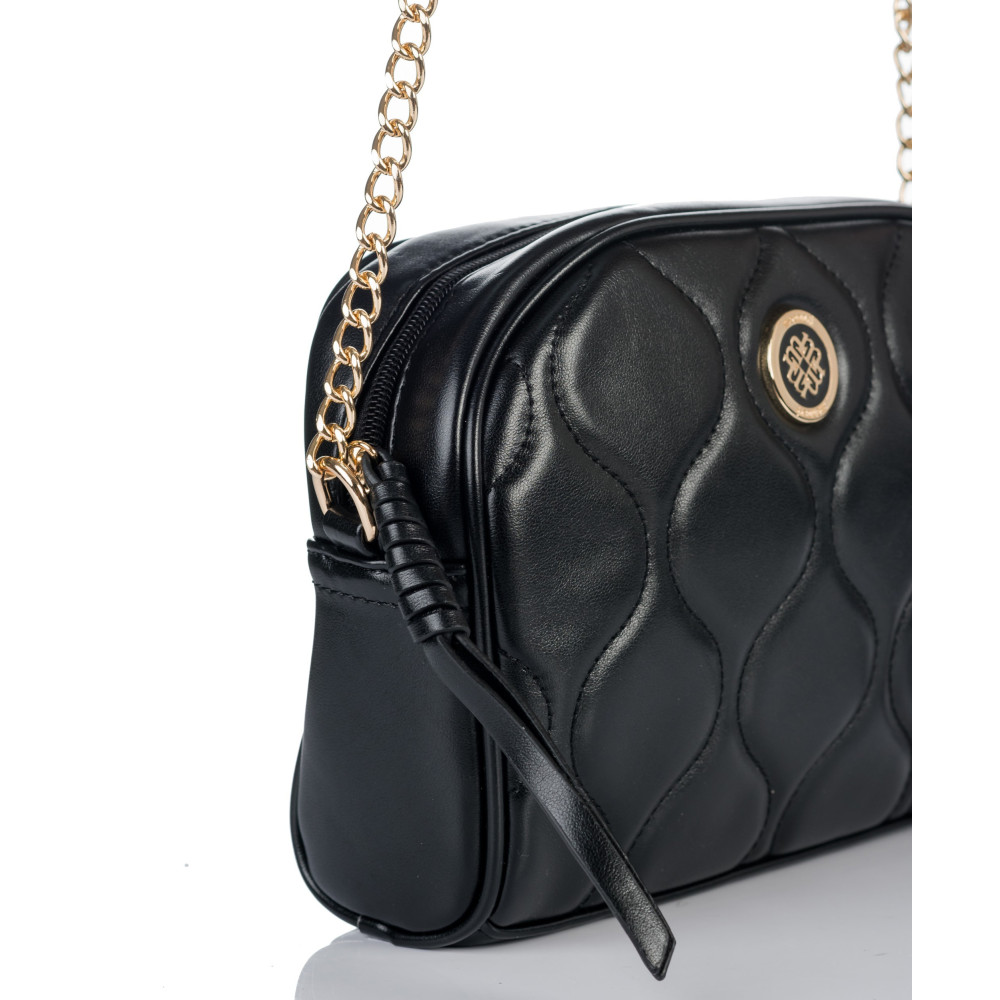 CZARNA PIKOWANA LISTONOSZKA MONNARI