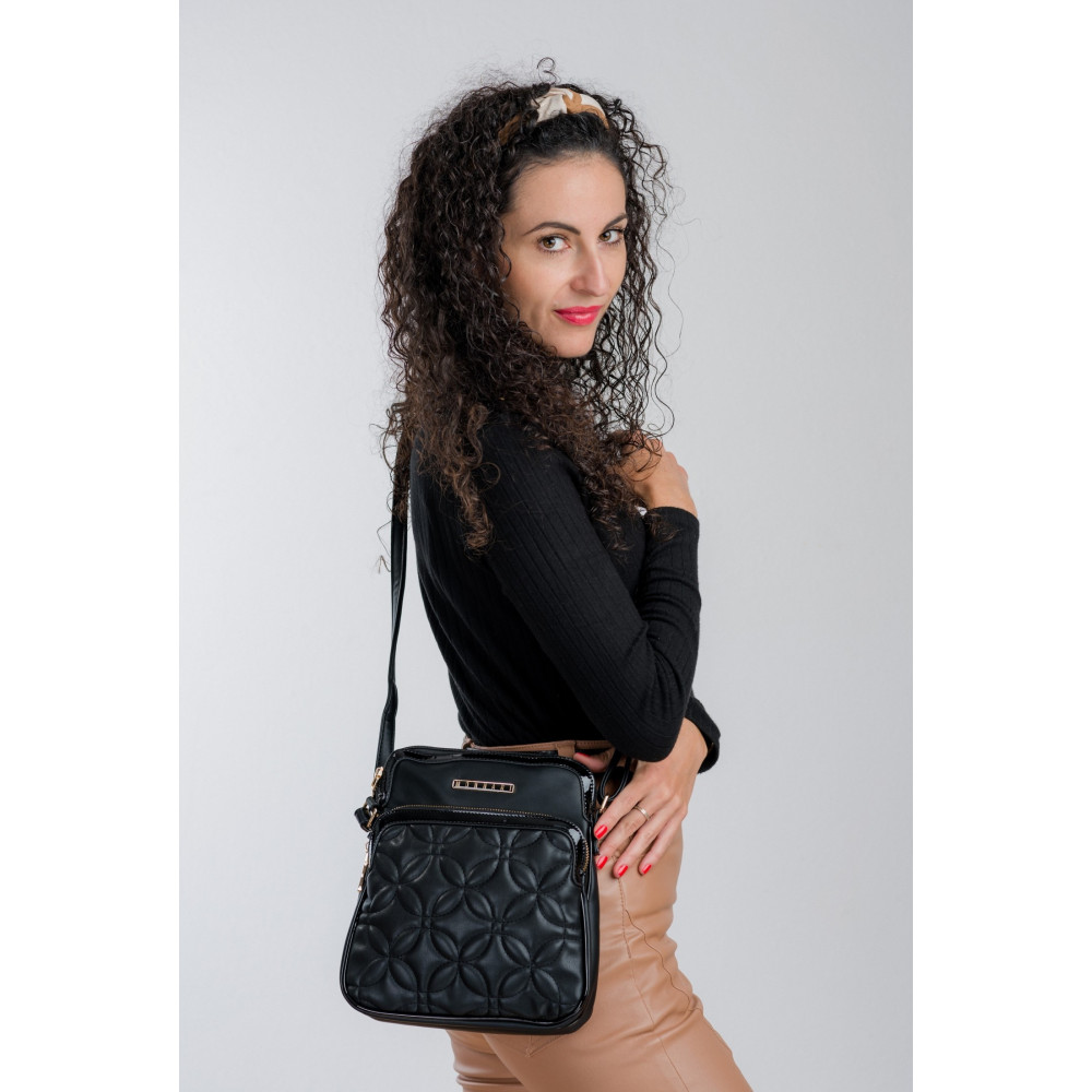 TORBA LISTONOSZKA Z TŁOCZONĄ KIESZONKĄ MONNARI