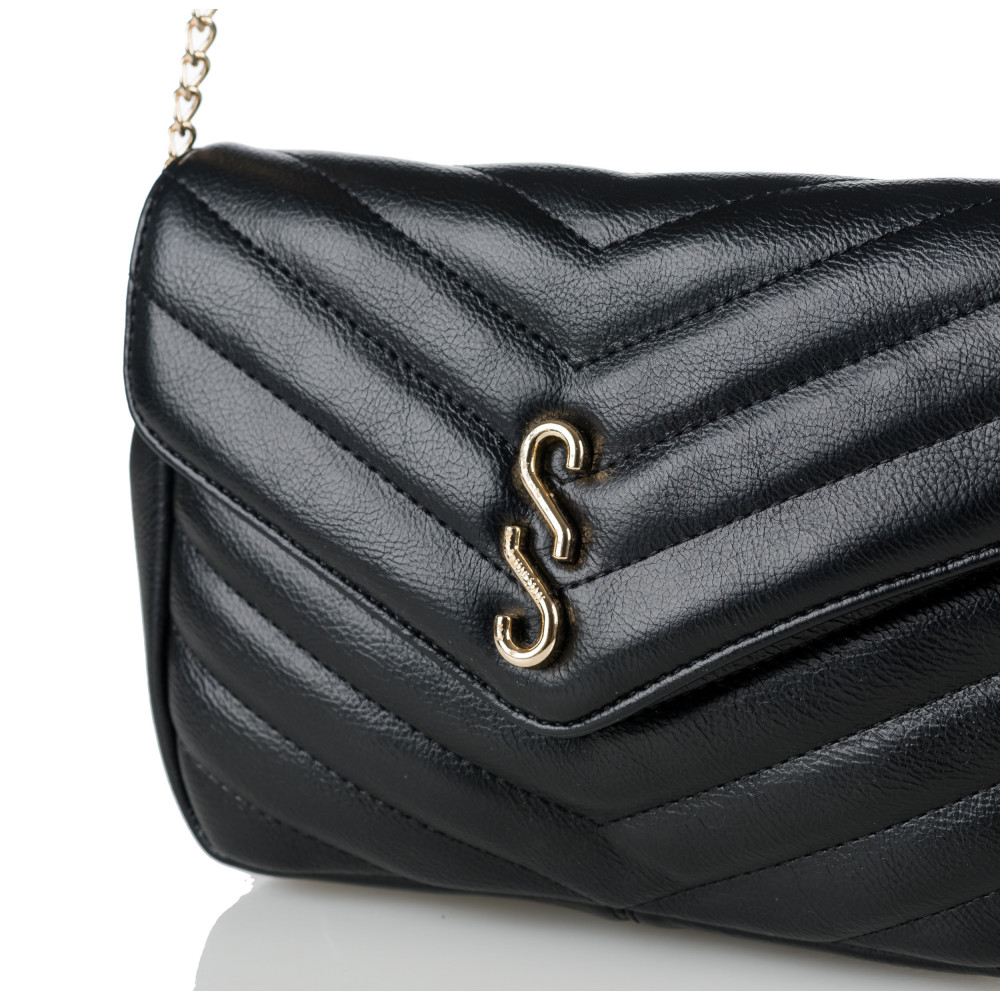 Pikowana kopertówka na łańcuszku  FEMESTAGE