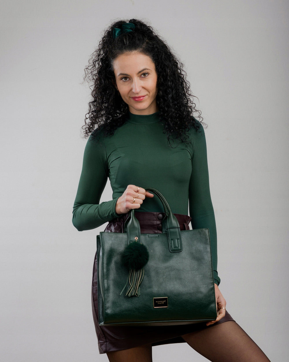 Torba shopper Monnari z pomponem, miejska – zielona