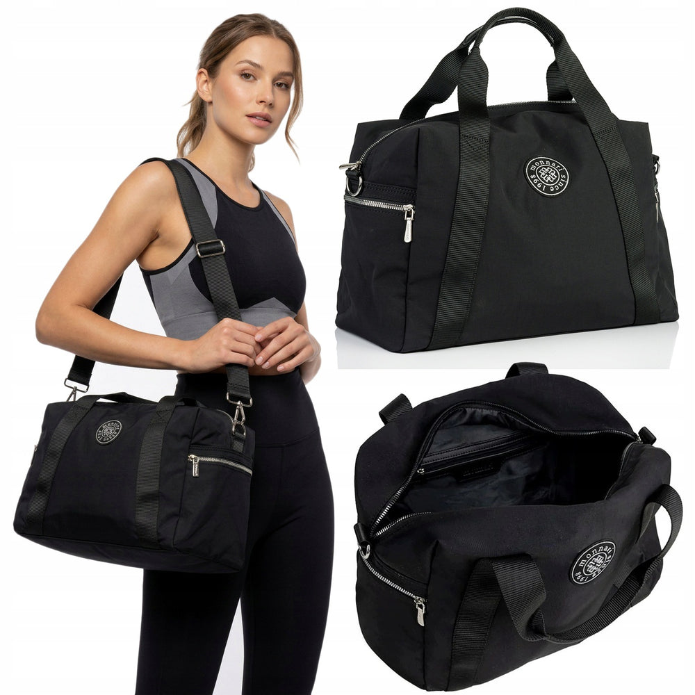 Torba sportowa damska Monnari 42 × 28 cm, srebrne okucia – czarna