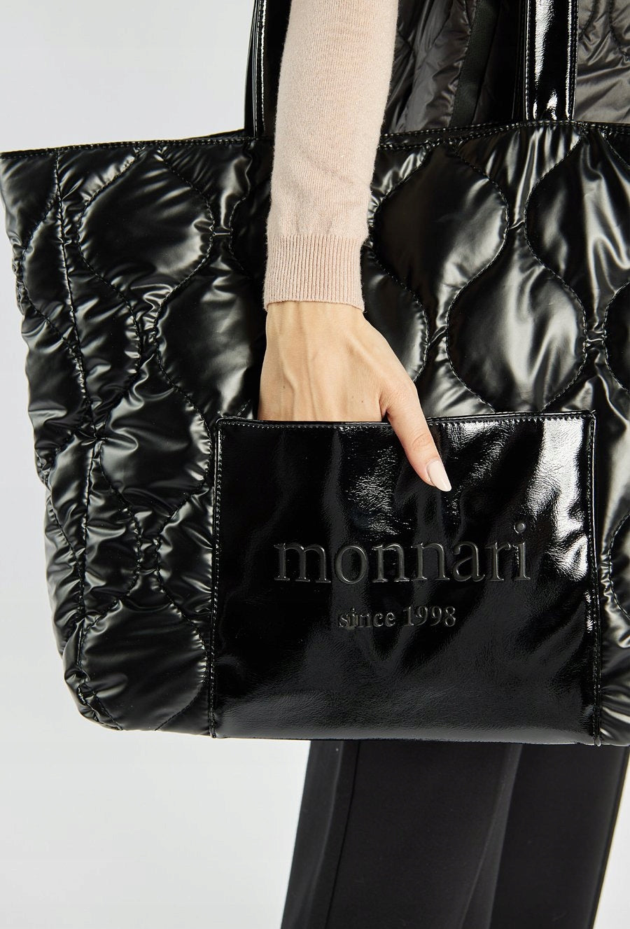 Torba shopper damska Monnari pikowana z logo – czarna